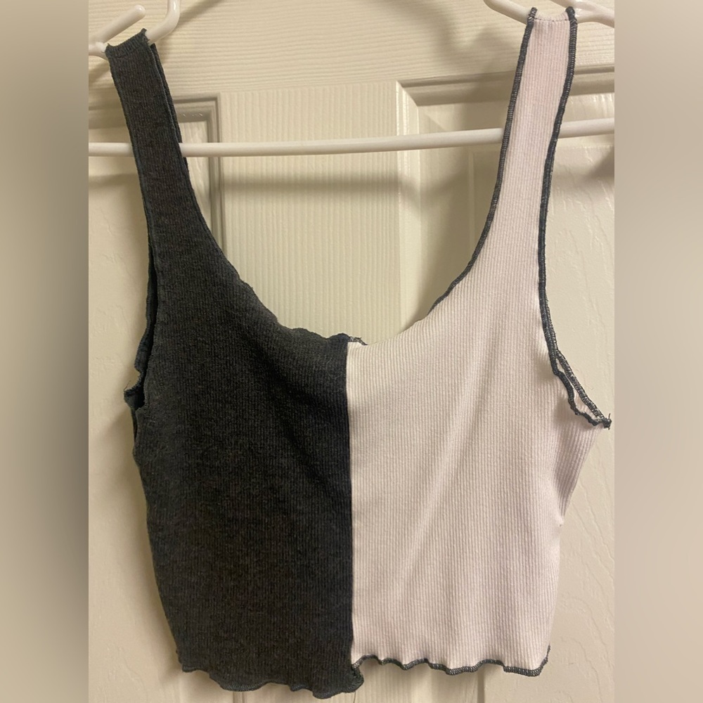 Women’s Two-Tone Black & White Ribbed Tank Top